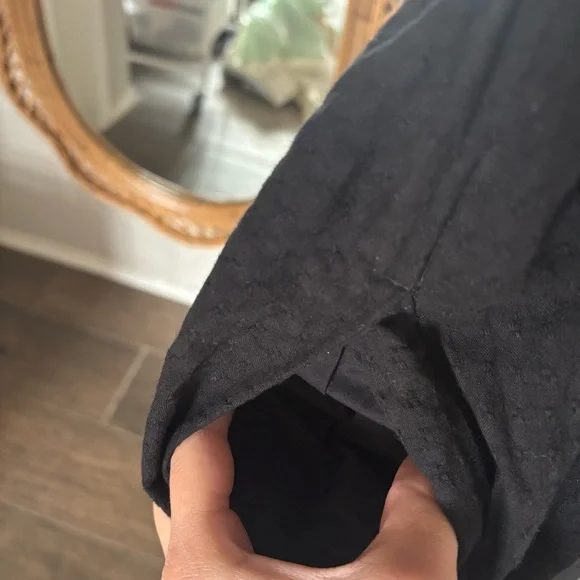 Madewell / Lucie Puff-Sleeve Midi Dress in Black - Picture 5 of 7